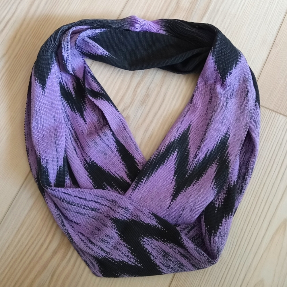 Traditional Ecuadorian Woven Scarf